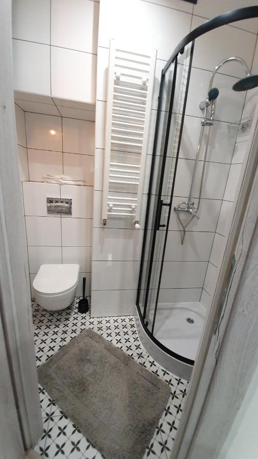 Apartament Na Kochanowskiego Stary Toruń Exteriör bild
